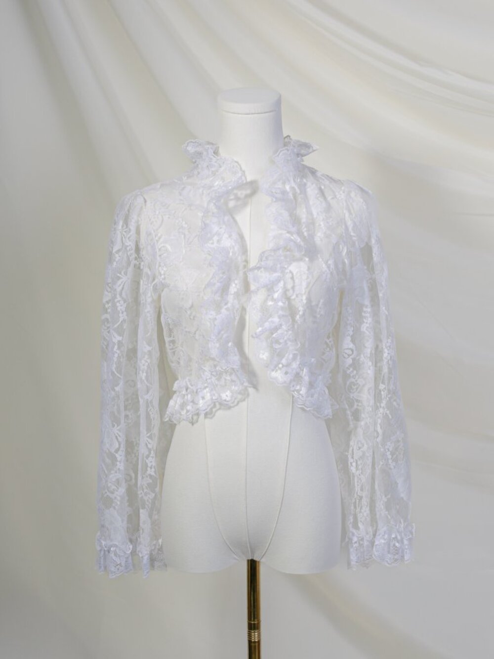 Frederick’s of Hollywood Lace Bolero Jacket